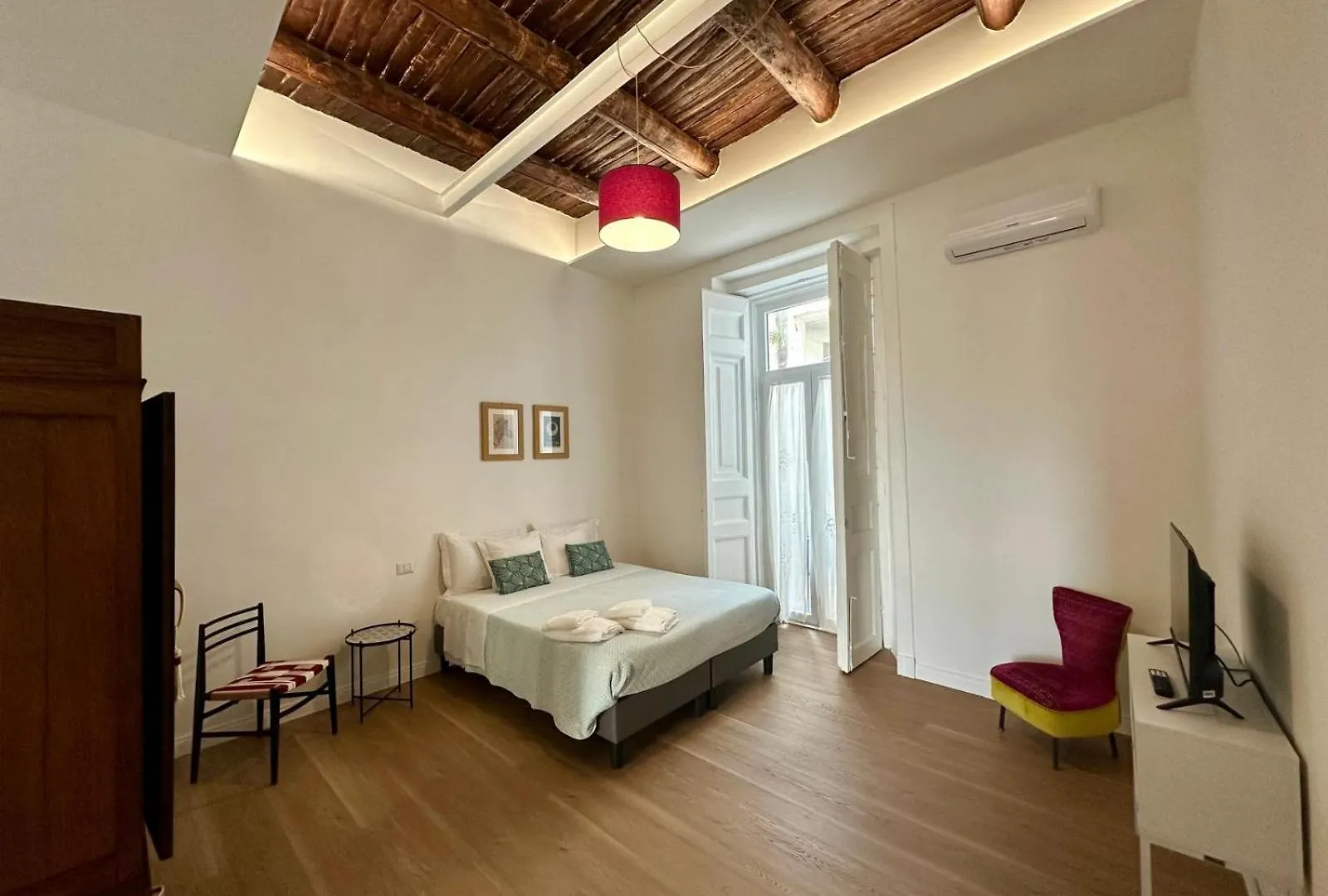 La Romantique Napoli Guest house Naples